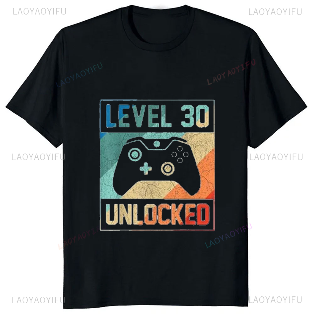Camiseta divertida con gráfico - Street Fashion Magazine reseña y precio