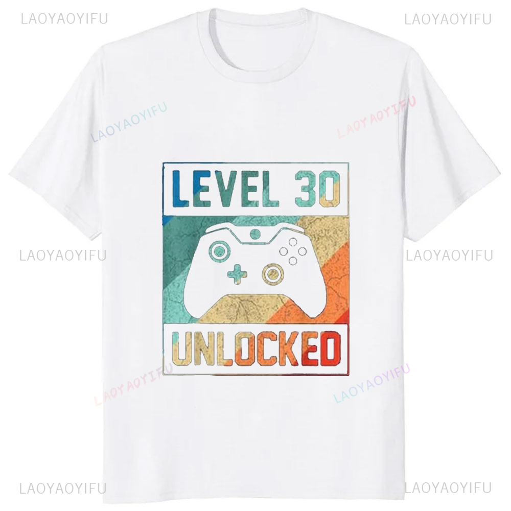 Camiseta divertida con gráfico - Street Fashion Magazine reseña y precio